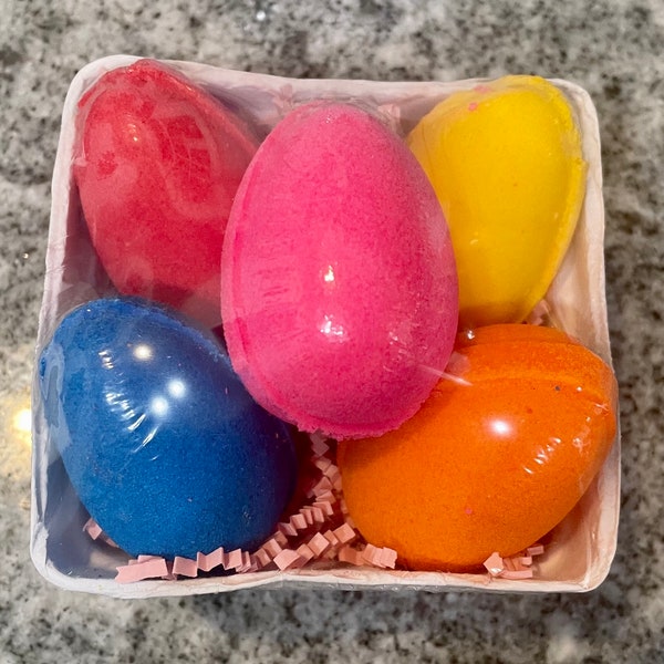 Easter basket, Easter egg basket, Easter bathbomb, Easter egg bathbomb, Easter eggs, pastel eggs