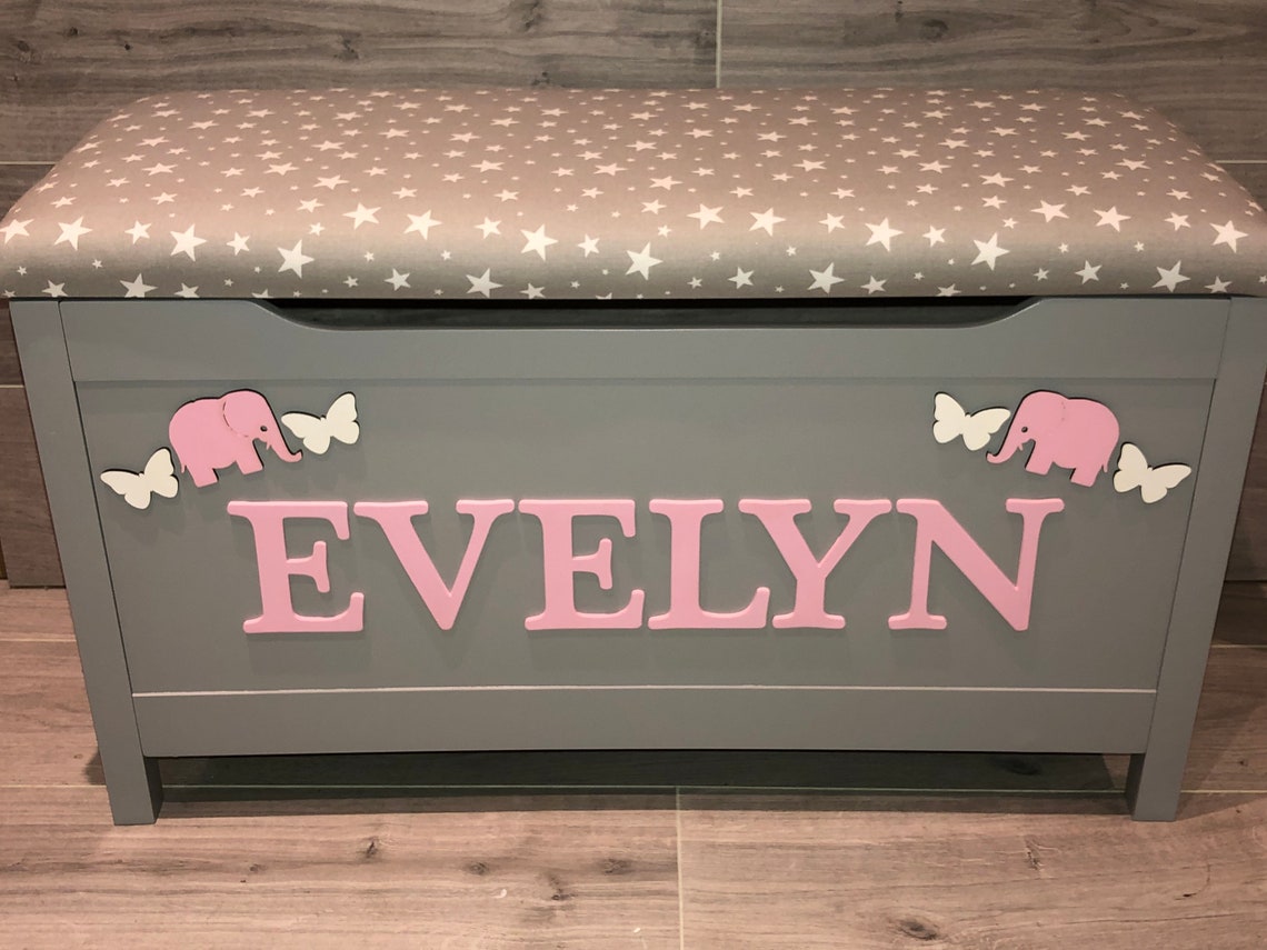 toy box with cushion top seat