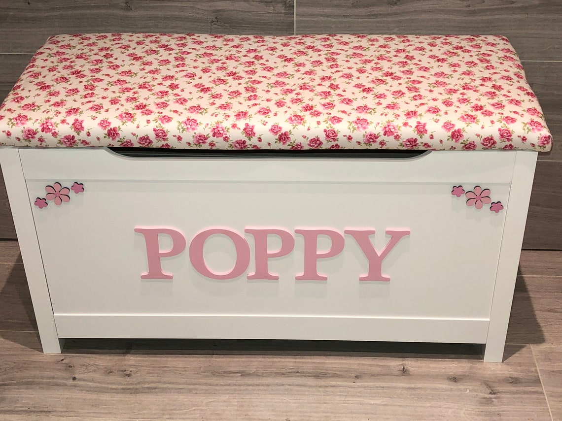 toy box with cushion top seat