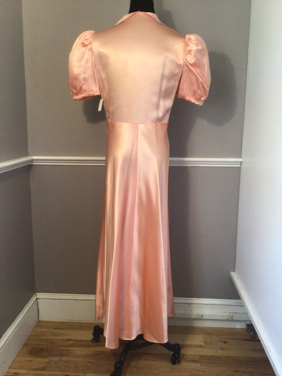 Authentic Vintage 1940s pink silk Satin Dress Gown - image 4