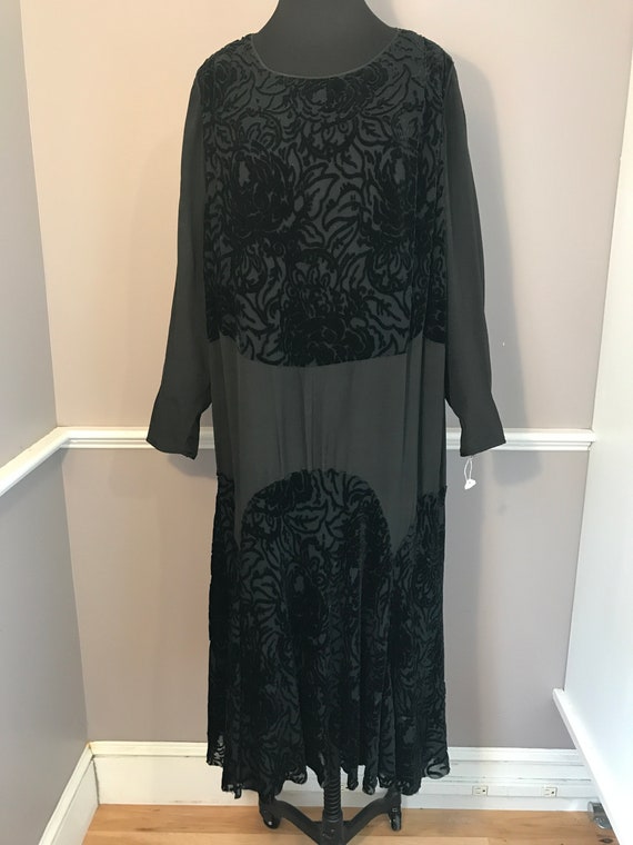 Authentic vintage 1920s-30s Blk Cut velvet and Si… - image 2