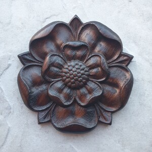 Tudor Rose Wood Carving English Yorkshire Lancashire Carved Rosette Decor Onlay Applique Cabinet Mantel Fireplace Dark Mahogany