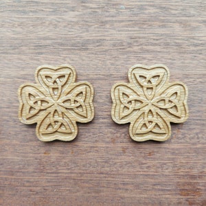 Pair of Solid Oak Celtic Four Leafed Clover Wood Carving Onlay Ideal For Fireplace Cupboard Boxes Furniture Home Decor Interior Design