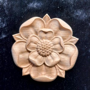 Solid Oak Tudor Rose Flower English Yorkshire Carved Rosette Onlay Decorative Onlay Applique Cabinet Fireplace Mantelpiece Wood Decor