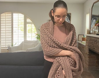 Acrylic Pocket Shawl: Super Soft Knit Wrap