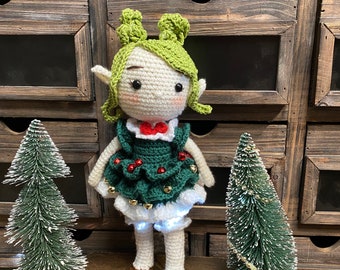 Amigurumi Elf Christmas Doll