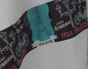 Tea Towel,  Flour Sack Dish Towel, Applique Kitchen Towel, Paris Theme Kitchen, Paris Lover Gift