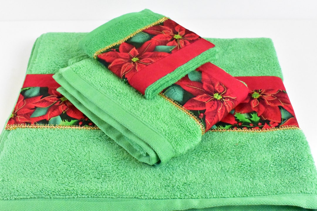 Christmas Themed Bath Towels, Bath Towels, Hand Towel, Towel, White