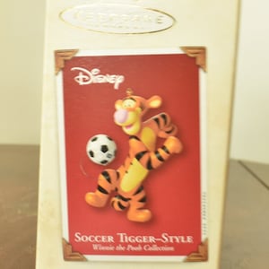 Ornament Hallmark Keepsake: Soccer Tigger Style Winnie the Pooh Collection