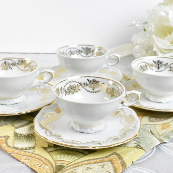 Set of 4 Vintage Boreuther Waldsassen Bavaria Porcelain Cup and Saucer 0044