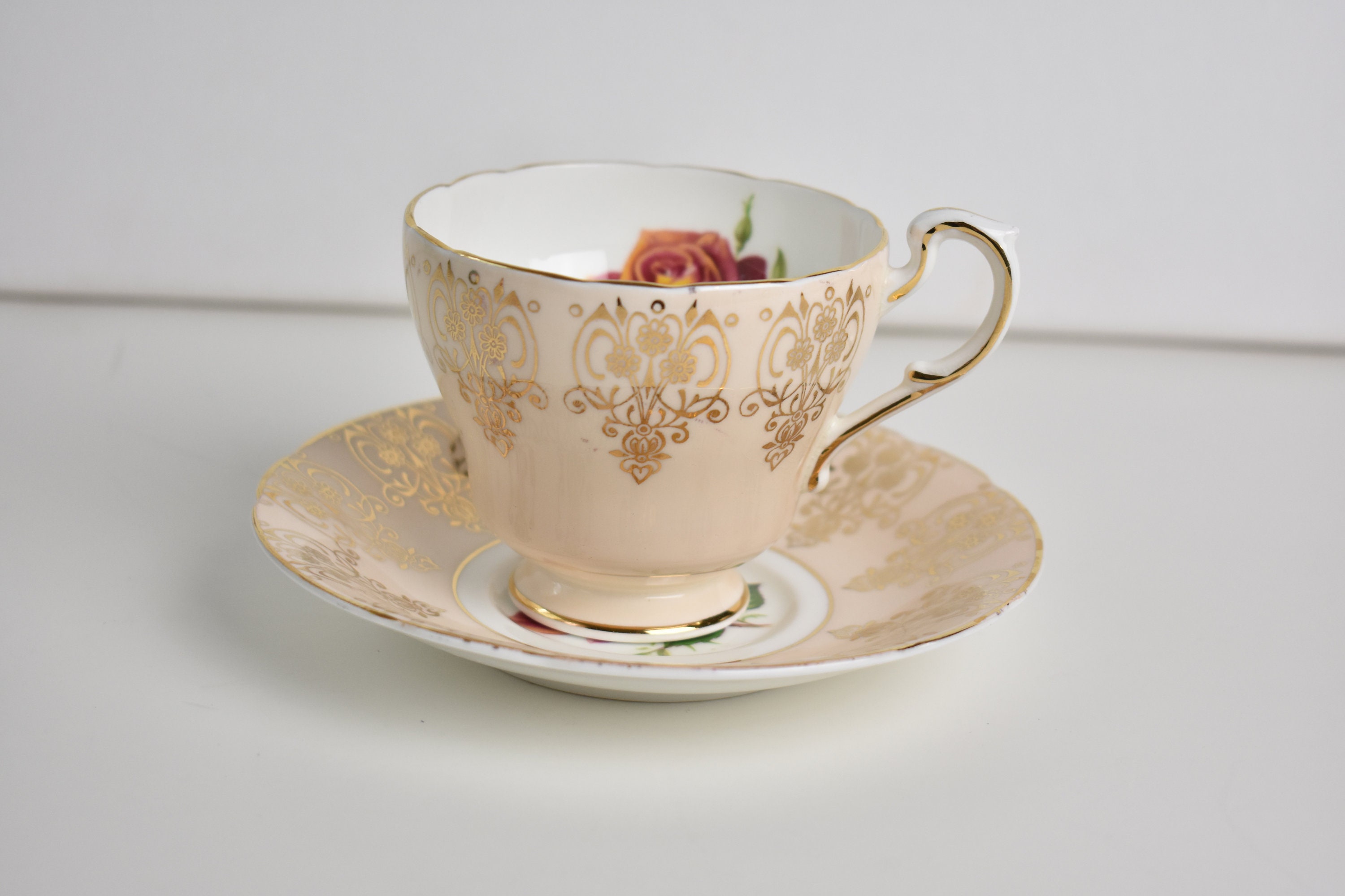 パラゴン ② カップ デミタス ローズ コバルト アンティーク パラゴン ② カップ デミタス ローズ コバルト アンティーク - メルカリ