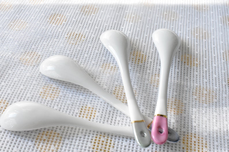 Porcelain Spoons set of 4 #2W