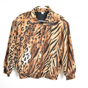 Vintage 100% silk bomber jacket size S Fuda International