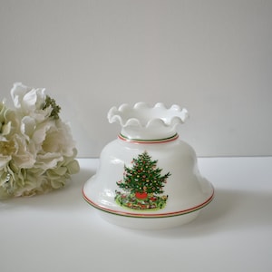 White Glass Lamp Shade Ruffled, Hurricane Lamp Shade, GONE WITH The WIND, Christmas Ruffled Lamp Shade,