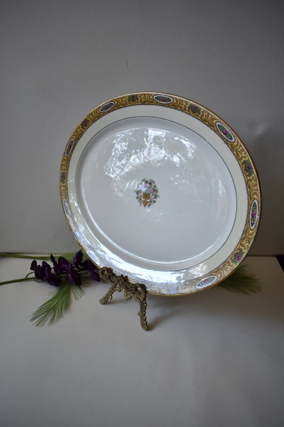 6 assiettes creuses en porcelaine de Limoges blanche et dorée