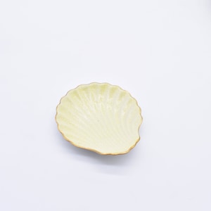 France Porcelain Yellow Seashell Trinket Candy Dish Vintage, #091922
