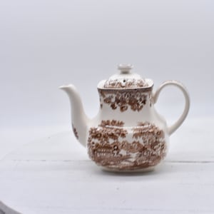 Vintage Teapot &quot;Tonquin&quot; Brown  by Alfred Meakin, Brown Transferware, Made in England, #c222