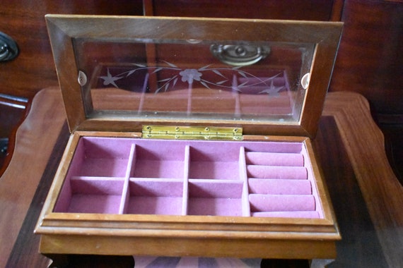 Vintage Brawn Wood  Jewelry Chest, Jewelry Box, #… - image 4