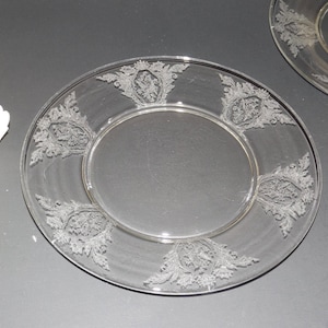 Morgantown Salad/Dessert Plate SARANAC etching 7 1/2&quot; W #122817