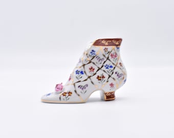 Ladies Victorian Boot -3D Flowers and gold accent, Formalities By Baum Bros Floral Shoe Vase Handpainted And Trimmed 10 KT Gold, #D081922