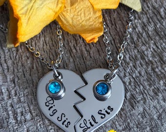 Big Sis Lil Sis Birthstone Necklace Set, Heart Puzzle Necklace, Hand Stamped Puzzle Jewelry, Twin Sister Gift, Daughters Heart Necklaces
