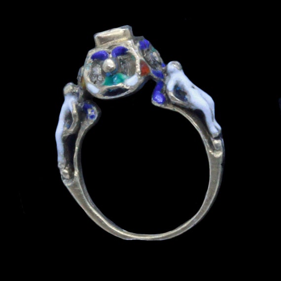 Antique Ring Figural Renaissance / Neo Renaissance