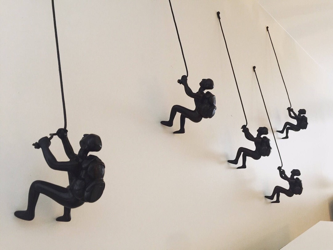 5 Piece Climbing Sculpture Wall Art Gift for Home Decor Interior Design