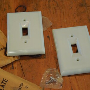 NOS Hubbell Lighted Switch Plates, New Old Stock Switch Plates Covers, Free Shipping image 2