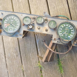 Rare British Dashboard, Smith Automotive Gauges, FREE SHIPPING!!