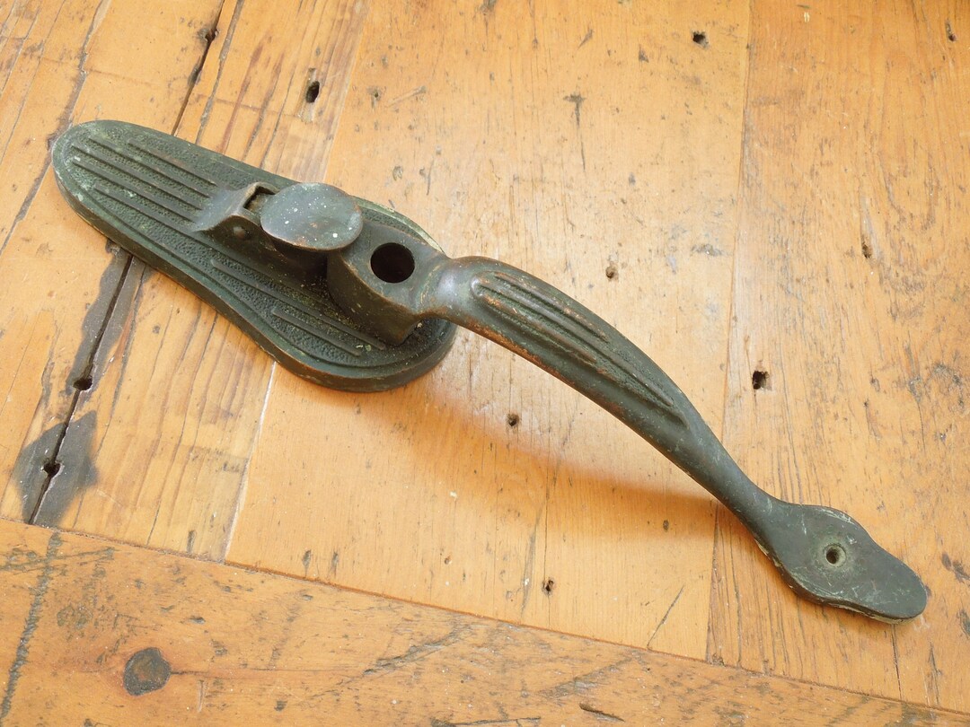 Antique Bronze Front Door Handle, Restoration Hardware, Salvage Hardware, FREE PRIORITY SHIPPING