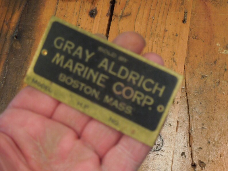 Rare étiquette en laiton pour moteur de tracteur, Gray Aldrich Marine Corp. Boston, Massachusetts, livraison gratuite image 1