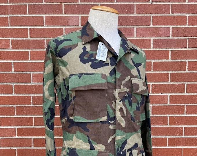 Vintage US Military Jacket, Woodland BDU, Unissued, New, BDU Jacket