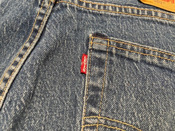 Vintage Men's Levi's Big E Blue Denim Shorts, Siz… - image 8