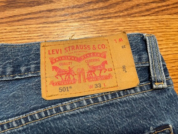 Vintage Men's Levi's Big E Blue Denim Shorts, Siz… - image 7