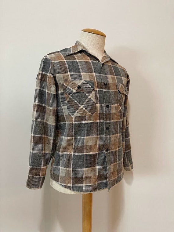 Vintage button down men Gem