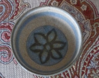 Small Handmade Vintage Pottery Bowl