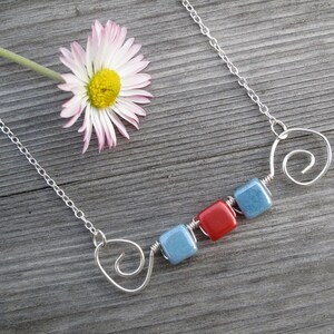 Swing cube acrylic silver necklace pendant blue red geometrical wirewrapped
