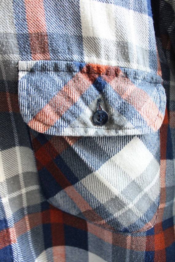 1980s Vintage Plaid Flannel Quilted Shirt Jacket - image 5