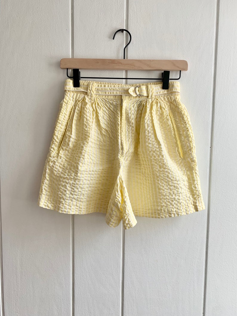 80s 90s Vintage Seersucker Pleated Shorts Yellow White Pleated image 1