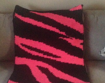 Crochet Blanket Pattern - Zebra Print Baby Blanket - Crochet Zebra Pattern