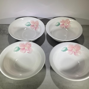 4 Pfaltzgraff “Garland Blush” Cereal, Soup Bowls USA Vintage Dishes