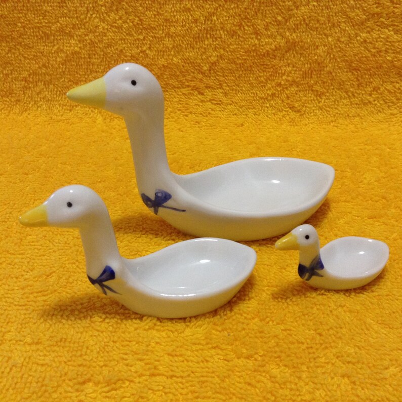 Tableware Kitchen Dining Kitchen Gadgets Country Decor Ceramic Spoons 3 Country Ducks Mesuring Spoons