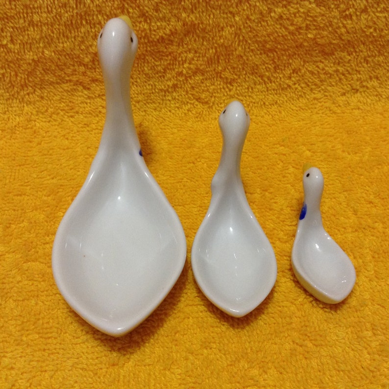 Tableware Kitchen Dining Kitchen Gadgets Country Decor Ceramic Spoons 3 Country Ducks Mesuring Spoons