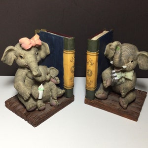 Elephant Family Bookends, Nursery, Bookcase, Home Decor Vintage Elephant Bookends