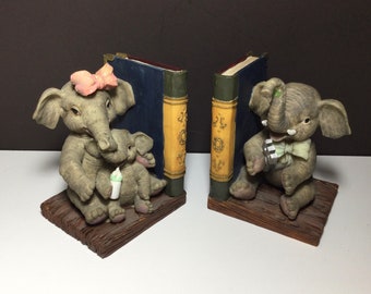 Vintage Elephant Family Bookends: Nursery Decor
