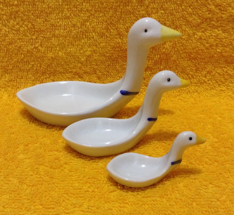 Tableware Kitchen Dining Kitchen Gadgets Country Decor Ceramic Spoons 3 Country Ducks Mesuring Spoons