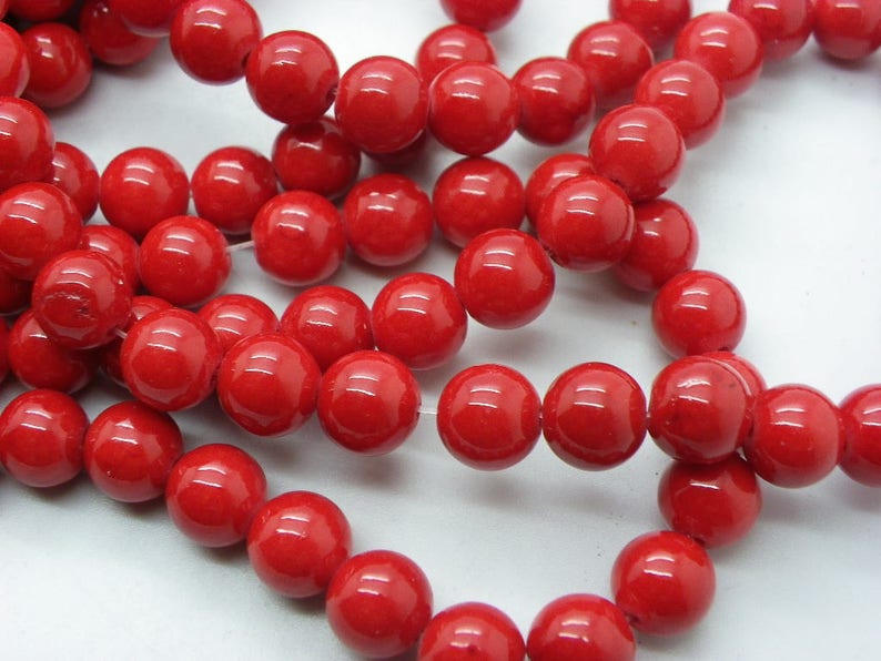 23 jades 8 mm round jade cherry red
