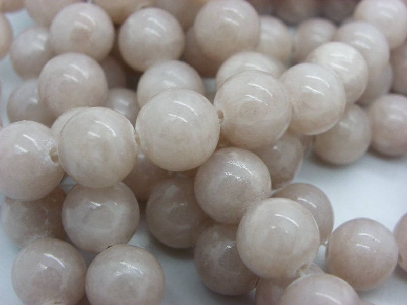 10 round 10 mm jade beads soft pink jasped beige life stone