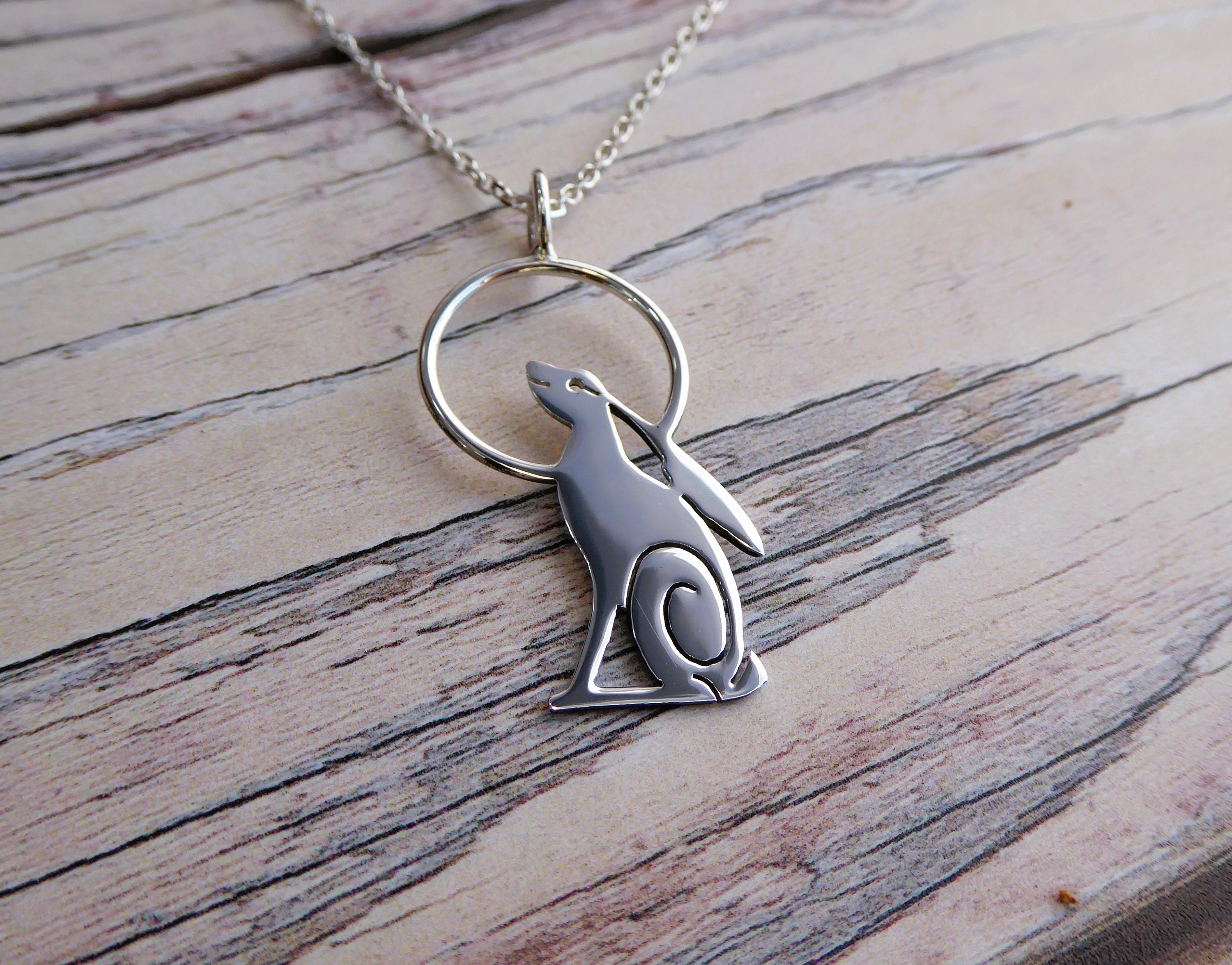 Moon Gazing hare jewellery in bronze Hare in the Moon pendant handmade from coins Campsodella Hare necklace made from recycled coins Sieraden Kettingen Hangers 