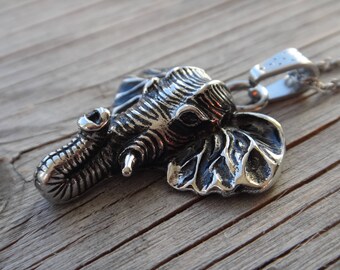 Collier Ganesh Éléphant en acier inoxydable. Chaîne en Acier inoxydable. Bijoux Hindou Zen Porte-Bonheur Porte-Chance. Cadeau protecteur